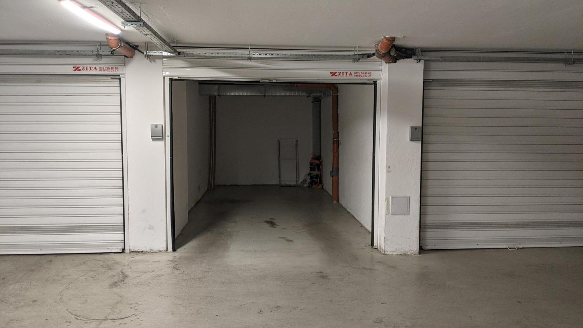 Lux 2 Central Apartment With Garage Plovdiv Kültér fotó