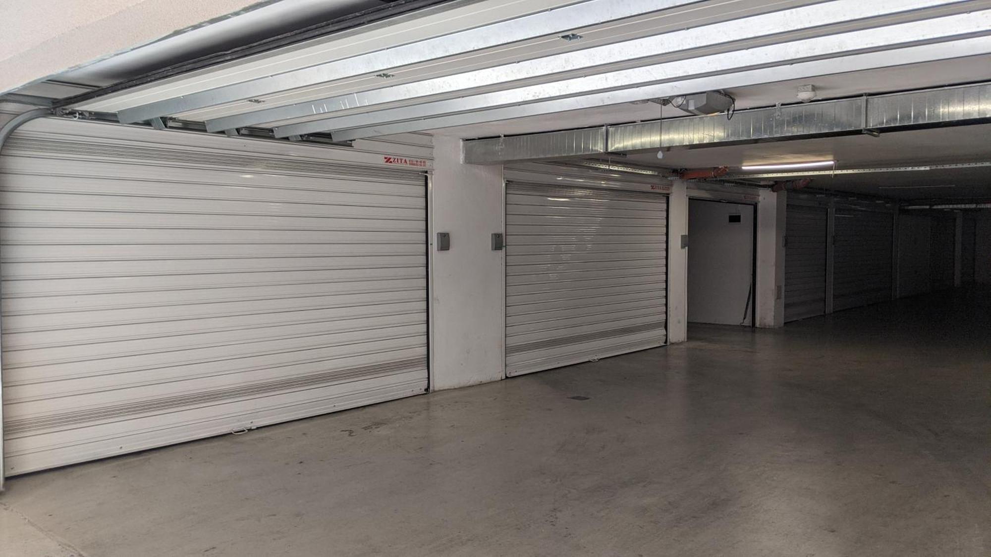 Lux 2 Central Apartment With Garage Plovdiv Kültér fotó